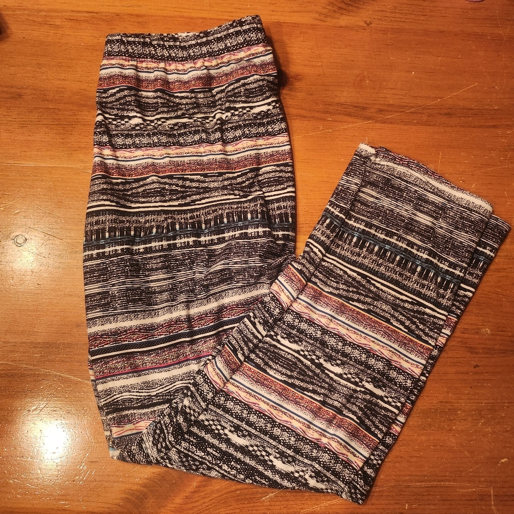Capri Bohemian leggings